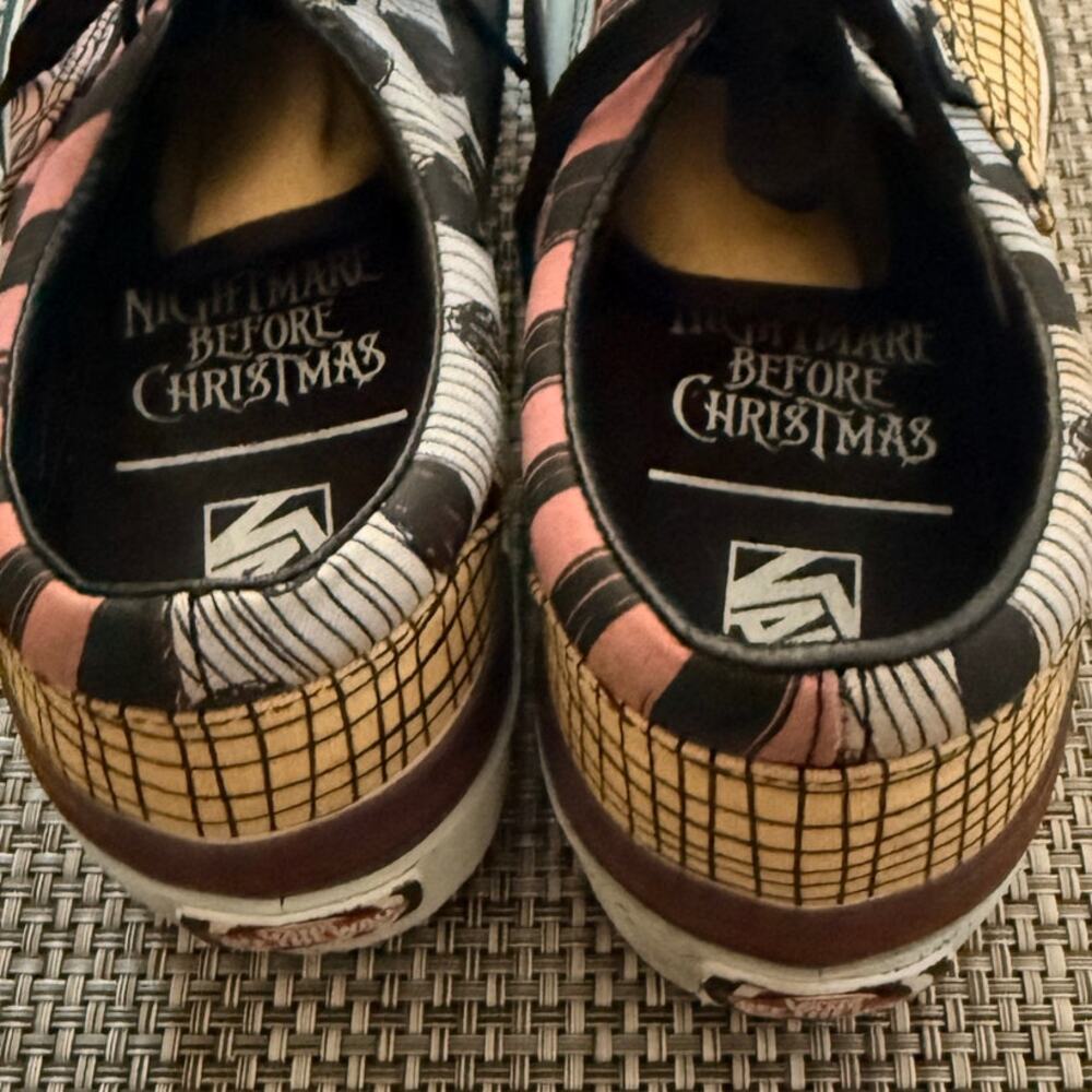 VANS x ERA x DISNEY The Nightmare Before Christmas Stack Shoe Jack Sally 7M/8.5W View 4